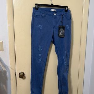NWT Love X Indigo Women’s Jeans Straight Legs. Size 12 color Blue Canoe